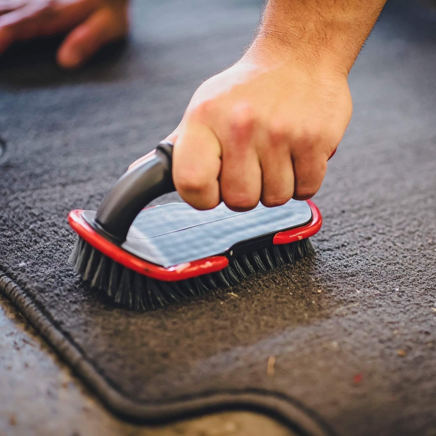 Mafra Maxshine Tire & Carpet Scrub Brush 19cm | Heavy - duty Bristles For Deep Cleaning | Tyre Detailing Brush | Rug & Carpet Cleaning Brush - Detailing Essentials