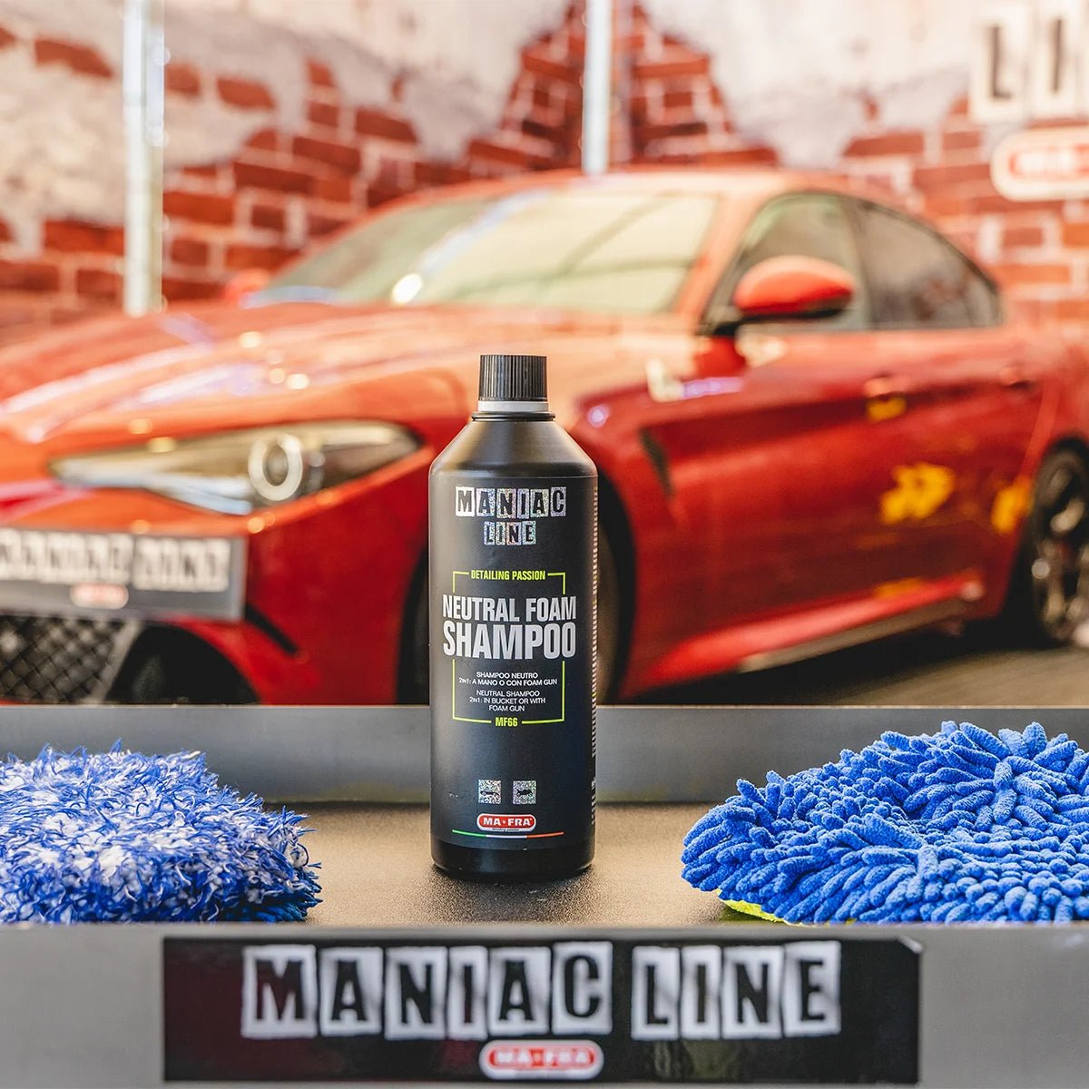 Maniac Line Car Detailing , Neutral Foam Shampoo, 2 in1 Neutral Shampoo, Highly Effective On Dust And Grime, 1000ml - Detailing Essentials